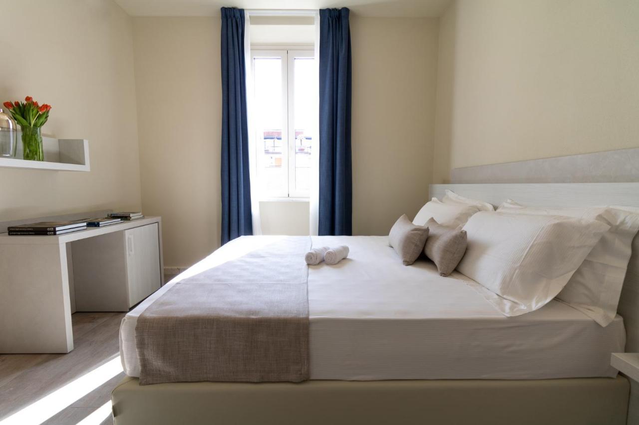 Doride Suites Boutique Hotel 마리나 디 카라라 외부 사진
