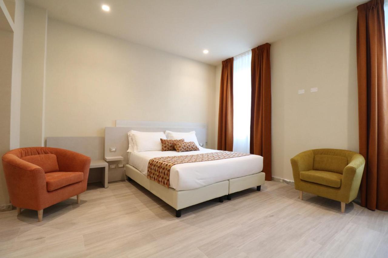 Doride Suites Boutique Hotel 마리나 디 카라라 외부 사진