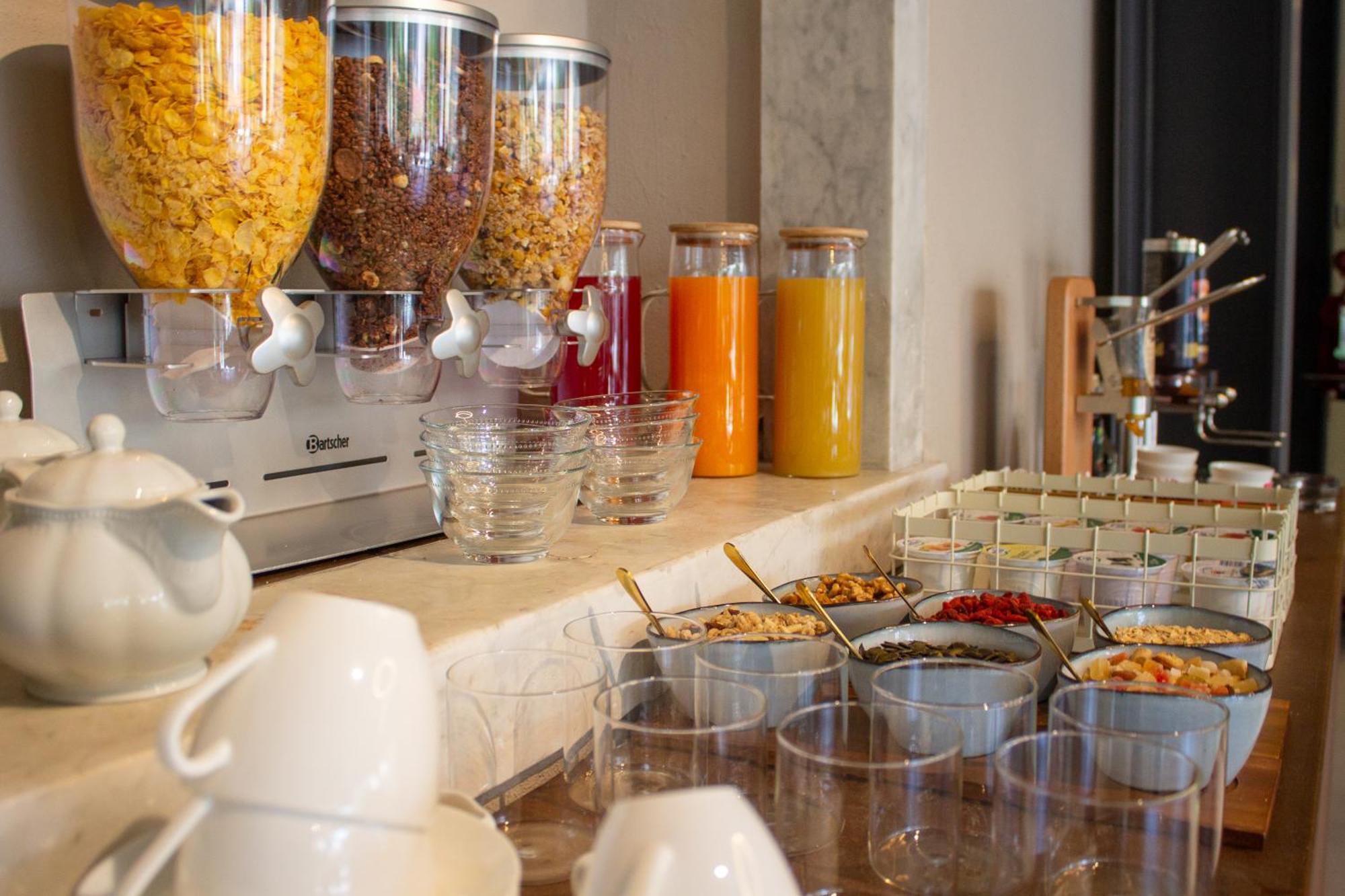 Doride Suites Boutique Hotel 마리나 디 카라라 외부 사진