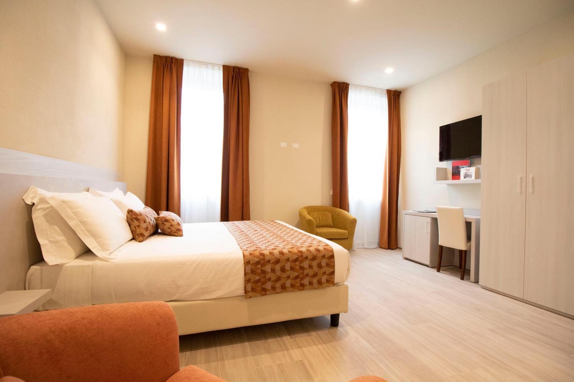 Doride Suites Boutique Hotel 마리나 디 카라라 외부 사진