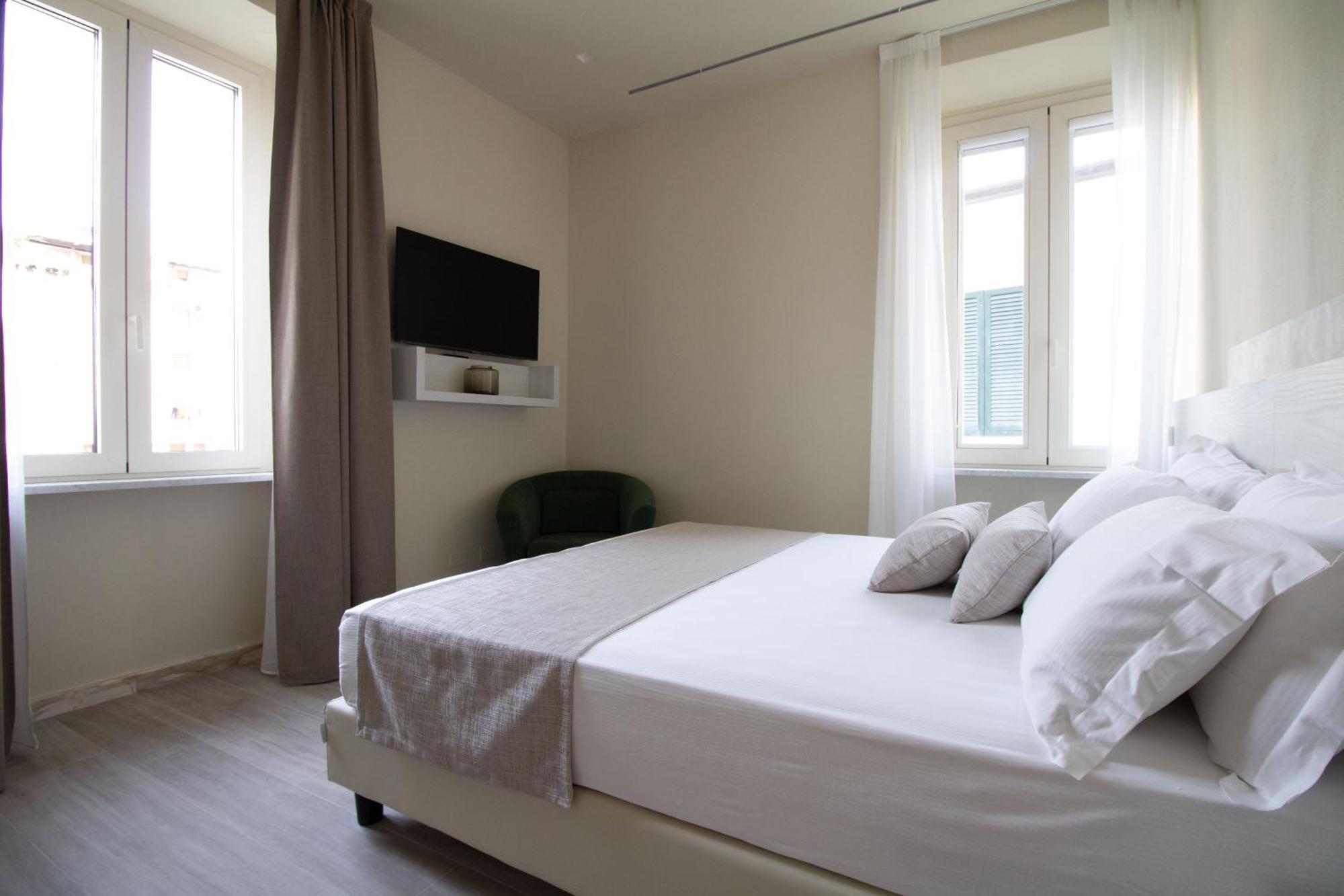 Doride Suites Boutique Hotel 마리나 디 카라라 외부 사진